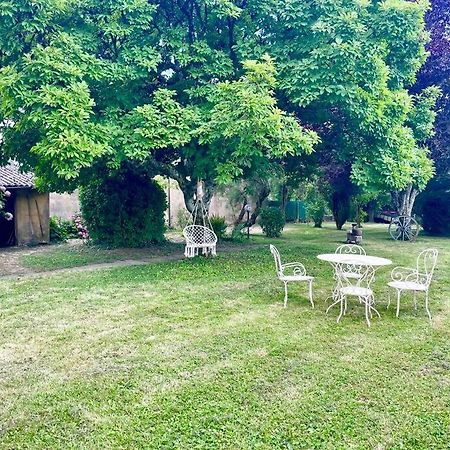La Casa Del Papa - Maison Spacieuse Avec Jardin Dole Ngoại thất bức ảnh